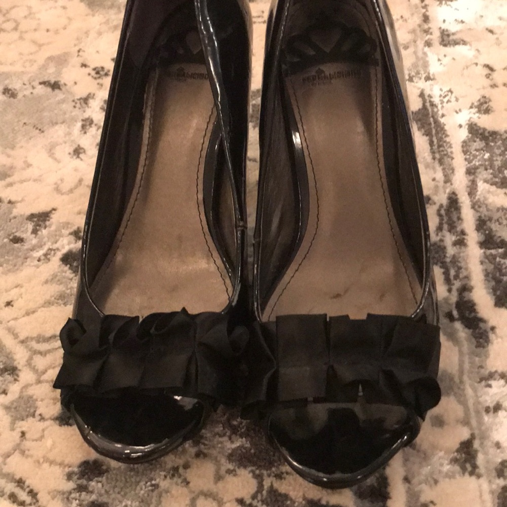 Black heels